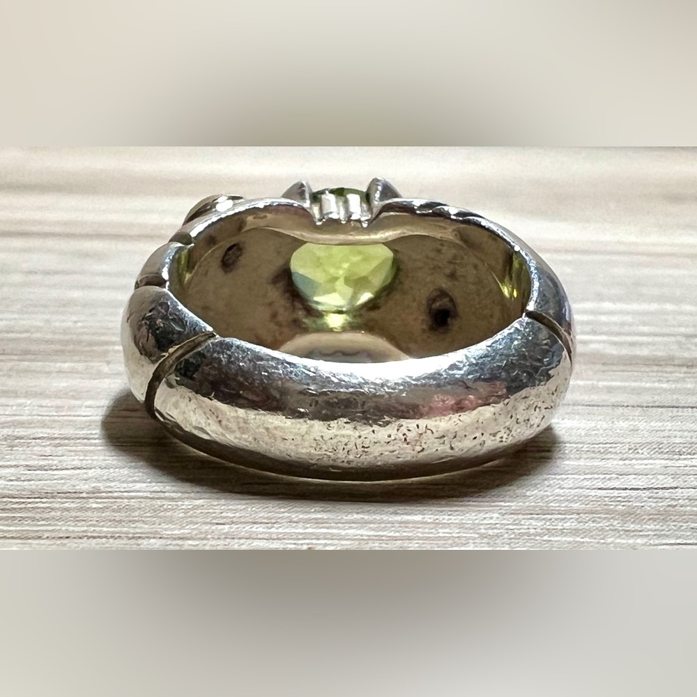 Vintage Designer John Atencio Sterling Silver & 18K Gold Peridot Ring, Size 6 - Picture 4 of 11